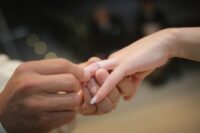 結婚式までに綺麗な姿勢に