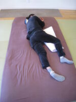 再発坐骨神経痛　足の痛み、しびれ