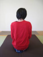 慢性肩こり、頭痛、姿勢の歪み