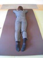 産後一ヶ月半　骨盤矯正　腰痛