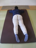 腰痛、足のしびれ、両手しびれ