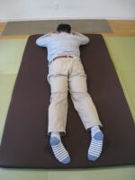 腰痛から右おしりの痛み、しびれ