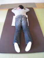 ぎっくり腰、右坐骨神経痛