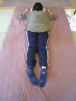 腰痛・ひざの痛み　歪み