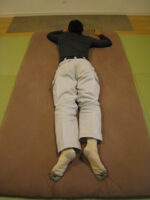 右肩関節痛　腕が上がらない