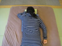 五十肩で腕が上がらない