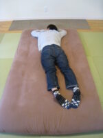 すべての症状は歪みから歪み矯正