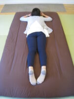 歪みが原因　腰痛と股関節の痛み