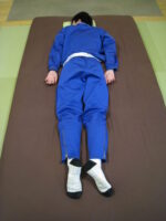 ひどい背中の凝りと歪み