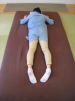 腰の痛みから右足脛が痛い