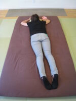 ３日前からギックリ腰で動けない