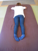 背骨が痛い　産後のケア　足裏が痛い足底筋膜炎