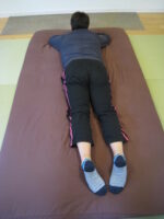 夜中に右足がつる　アキレス腱が痛い