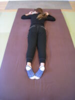 首こり、生理痛、足のむくみ