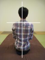 １週間続く寝違えたような痛み