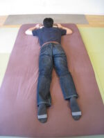 戦隊ヒーローも整体へ