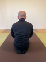 左膝に違和感　体の歪み