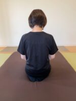 ストレートネック　肩こり　目の疲労