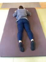 鼠径部　股関節　足の痛み