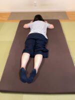 足裏の痛み　足底筋膜炎　股関節痛