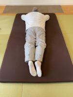 腰痛　右足しびれ