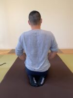 背中の凝り　全身疲労